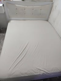 سرير • مستعمل • چوارقوڕنە
