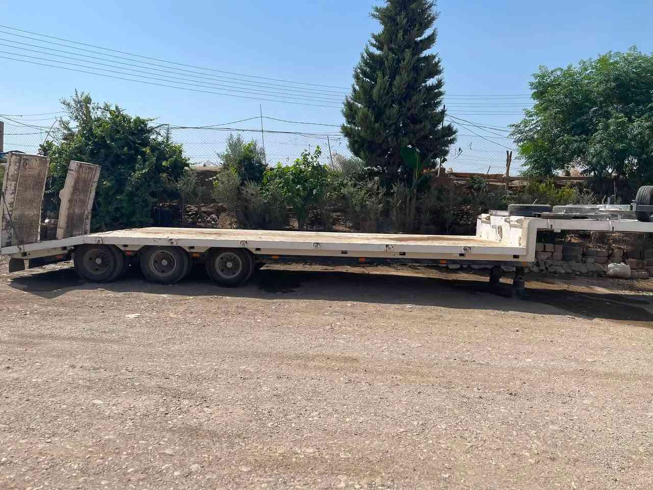 لودر • للبيع