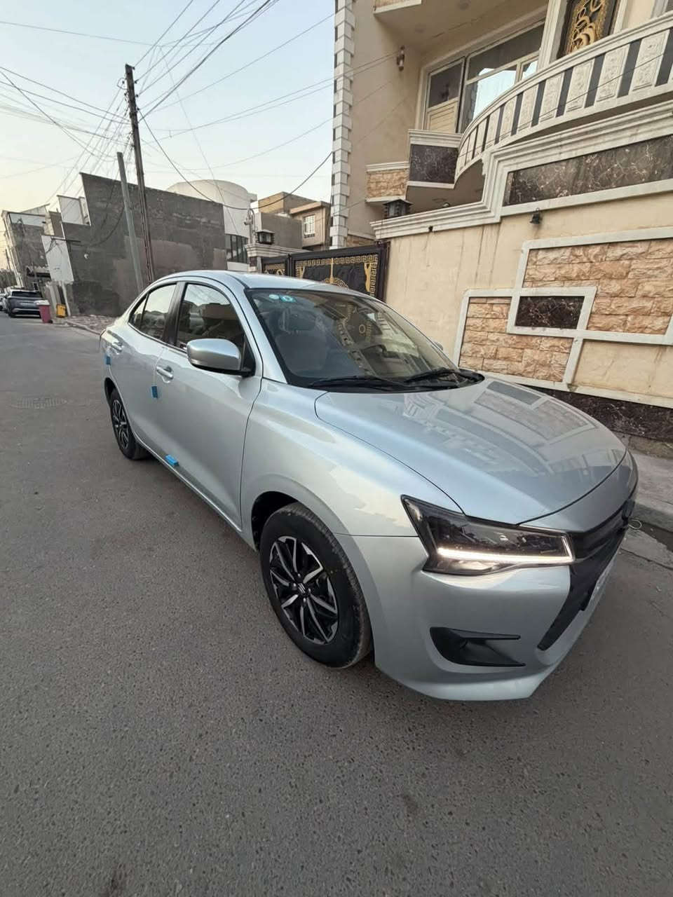 سازوكي دزاير 2025 فول للاخير عده الفتحه
ماشيه34 الف بعدها ع وضع زيرو وكفاله كلها  

مكينه تجين بنظام هايبرد (هجين) 

رقم بغداد حره تحويل ثاني يوم لا مطلوبه ولا شي 

موصفاته معروفه 

جاهزه من كلشي ربع ما تصرف عليهه وكفاله عامه من كلشي 

السعر 96 ورقه 

*********** 

مكاني بغداد الغزاليه
