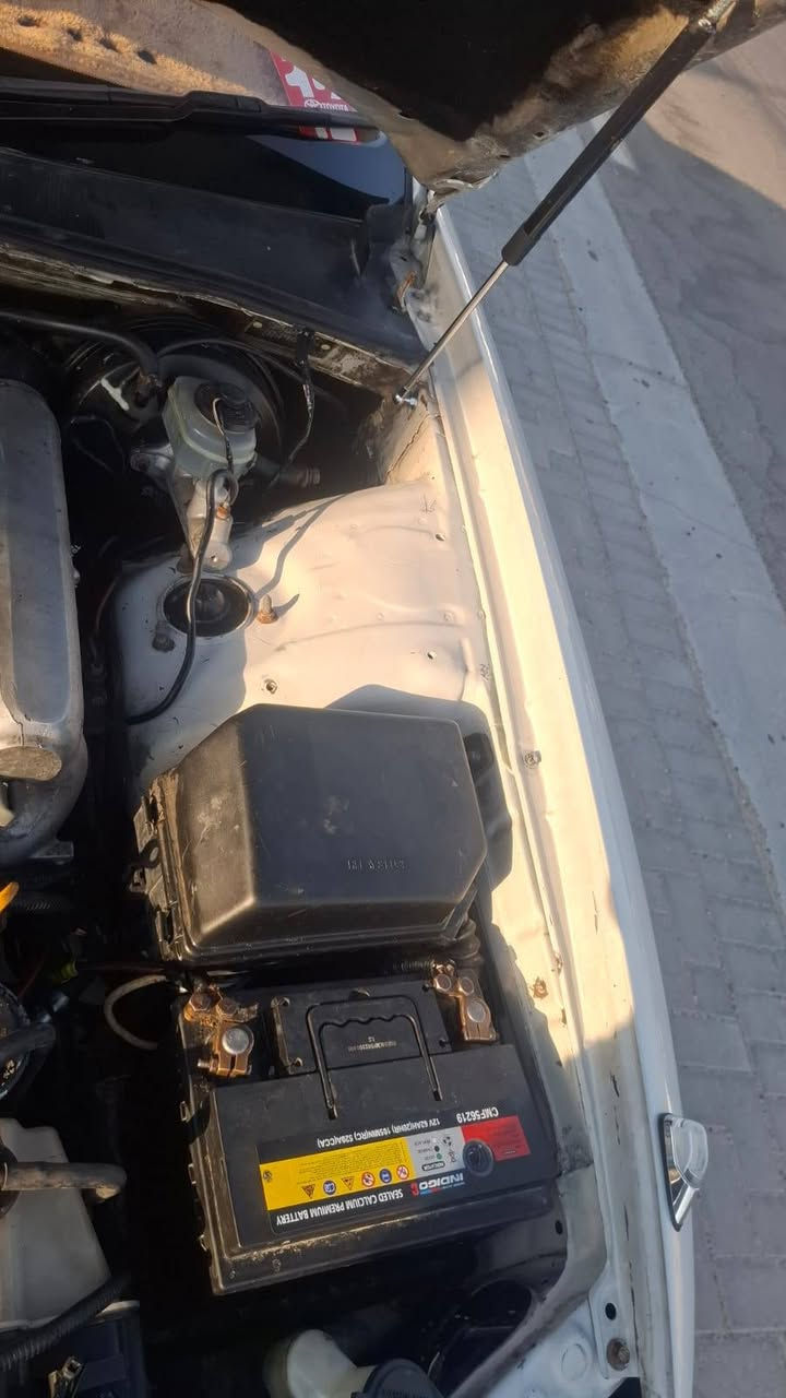 سلام عليكم سياره مارك مكفوله من الكص ونقل موديل 93 العنوان بصره زبير.              السعر 65 
الرقم ***********
