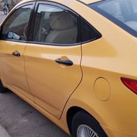 اكسنت • ٢٠١٢ • باب خلفي مبدل