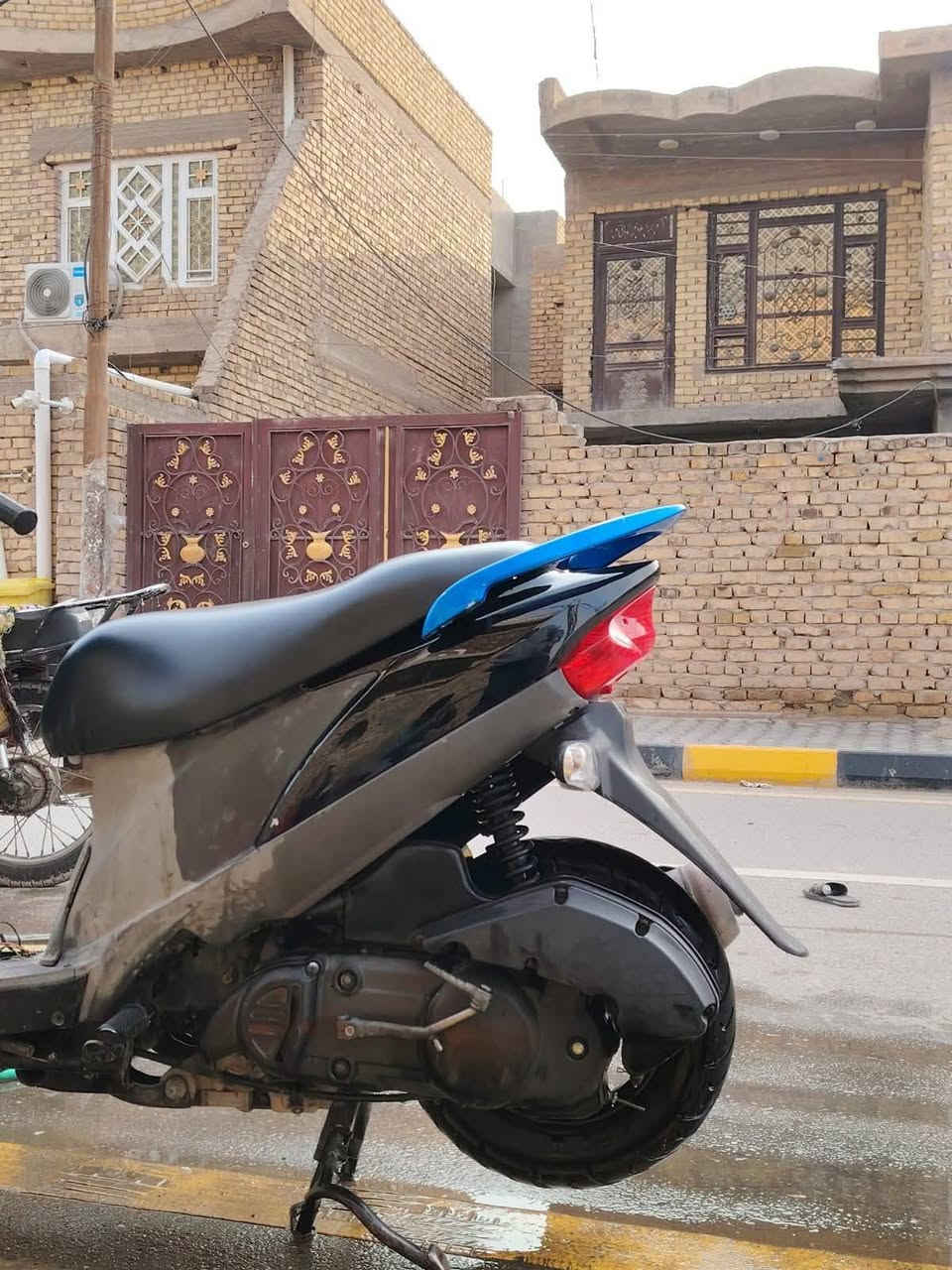 مكينه خارسه يا باشا للبيع وتدلل
***********
