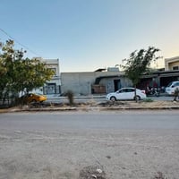 شبه تجاري • ١٥٠م • واجهة ٧٫٥م