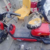 دراجات شحن • نقص بطاريات • شارع القائد