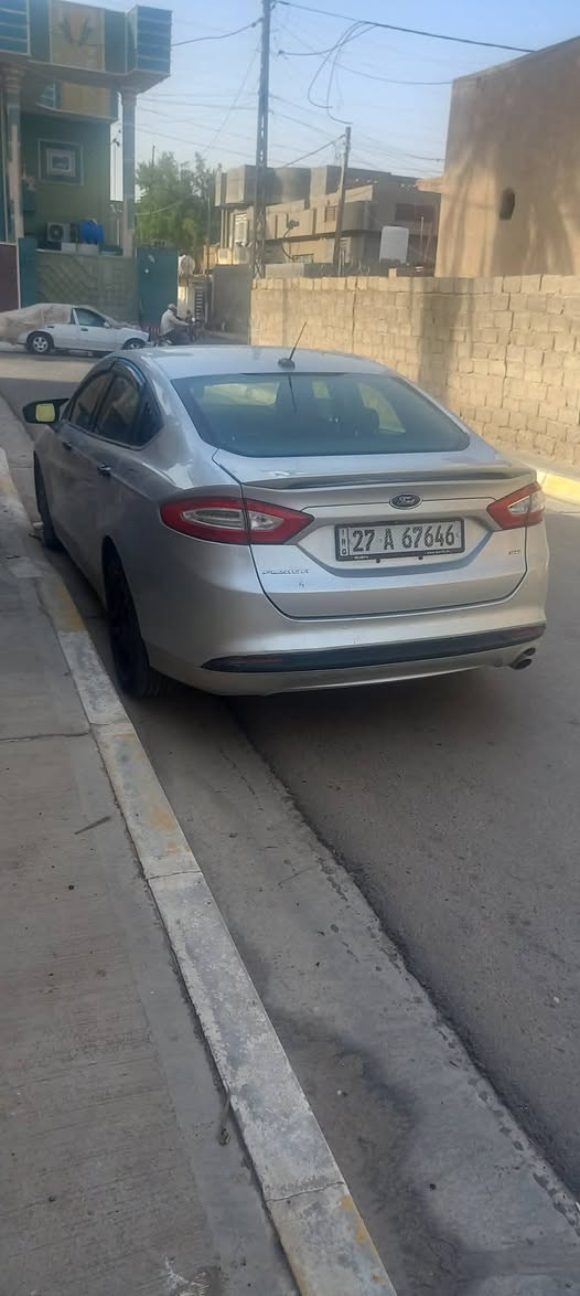فورد فيوجن ٢٠١٦ .. ب ٨٦ ورقة 
محرك ٢٥٠٠ تنفس طبيعي 
سيارة جاهزة ترايك كل العراق ( لا حماوة ولا صرف بانزين مع التبريد ) 
باسمي تحويل مباشر 
مكاني الغزالية ***********
