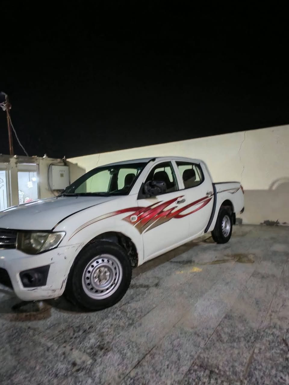 بيكم L200
موديل ٢٠١٠
السعر ٩٥ وبيه مجال قليل
***********
***********
