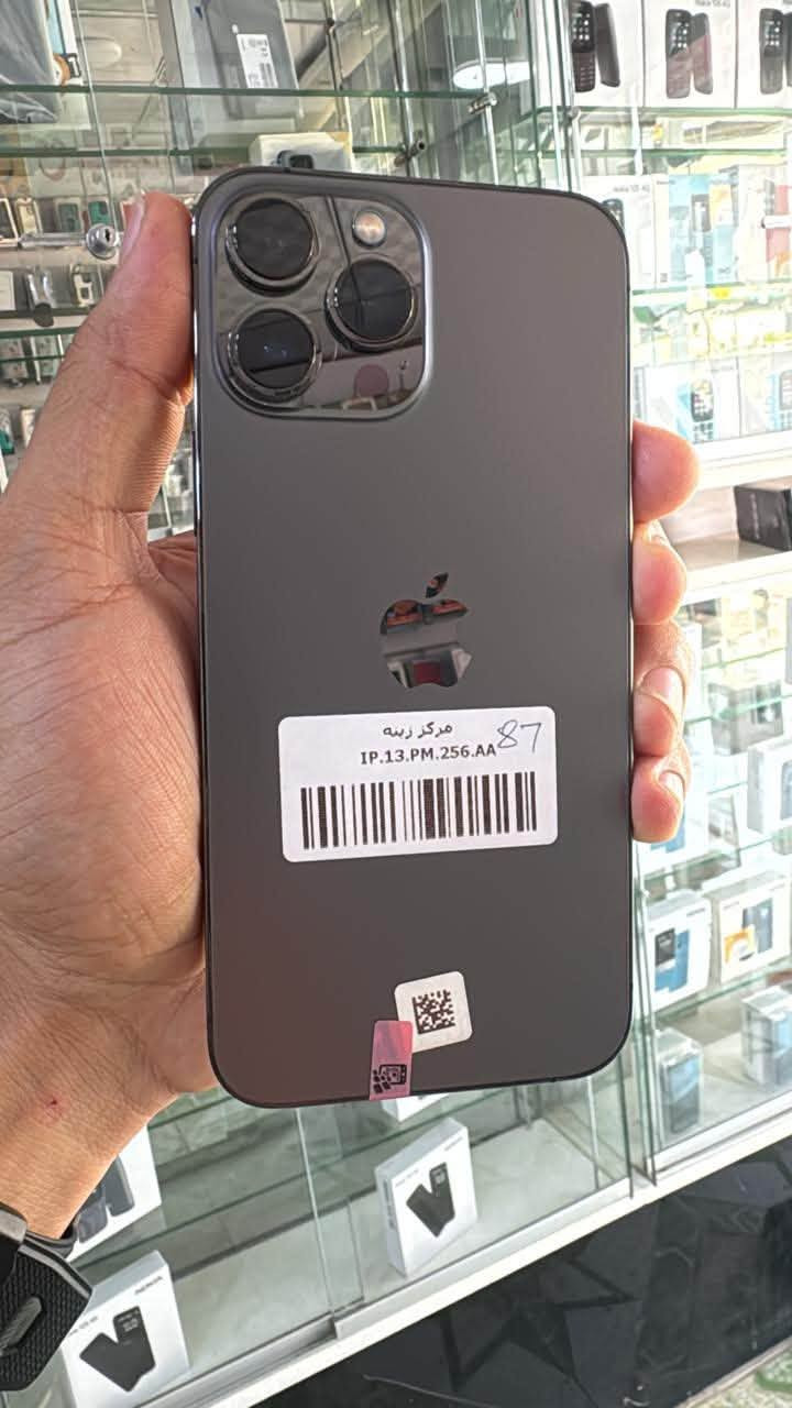 �🔥 تشكيلة الآيفون متوفرة الآن لدى مكتب روتانا 🔥🍎
📱 اختيارات متعددة | سعات متنوعة | ألوان مختلفة
✨ كل اللي تبحث عنه من أجهزة الآيفون بمكان واحد!

━━━━━━━━━━━━━━━━━━

💎 iPhone 15
▫️ 15 Pro Max — 256GB
▫️ 15 — 128GB

💎 iPhone 14
▫️ 14 Pro Max — 256GB
▫️ 14 Plus — 256GB
▫️ 14 — 128GB

💎 iPhone 13
▫️ 13 Pro Max — 128GB / 256GB / 512GB 🎨 جميع الألوان
▫️ 13 Pro — 256GB
▫️ 13 — 128GB / 256GB

💎 iPhone 12
▫️ 12 Pro Max — 256GB
▫️ 12 — 128GB

💎 iPhone 11
▫️ 11 Pro Max — 256GB
▫️ 11 — 128GB

━━━━━━━━━━━━━━━━━━

📦✨ وكذلك متوفر لدينا جميع الأجهزة الجديدة
🔥 أحدث الأجهزة • خيارات متعددة • أسعار مناسبة

📞 للاستفسار والحجز:
***********

📍 موقعنا: شارع الخليج — قرب المحكمة
📌 مجاور مطعم أولاد سلمان

━━━━━━━━━━━━━━━━━━

💥 لا تأجل اختيارك… جهازك بانتظارك في مكتب روتانا!
🔥 اتصل هسه واحجز جهازك قبل نفاد الكمية! �

