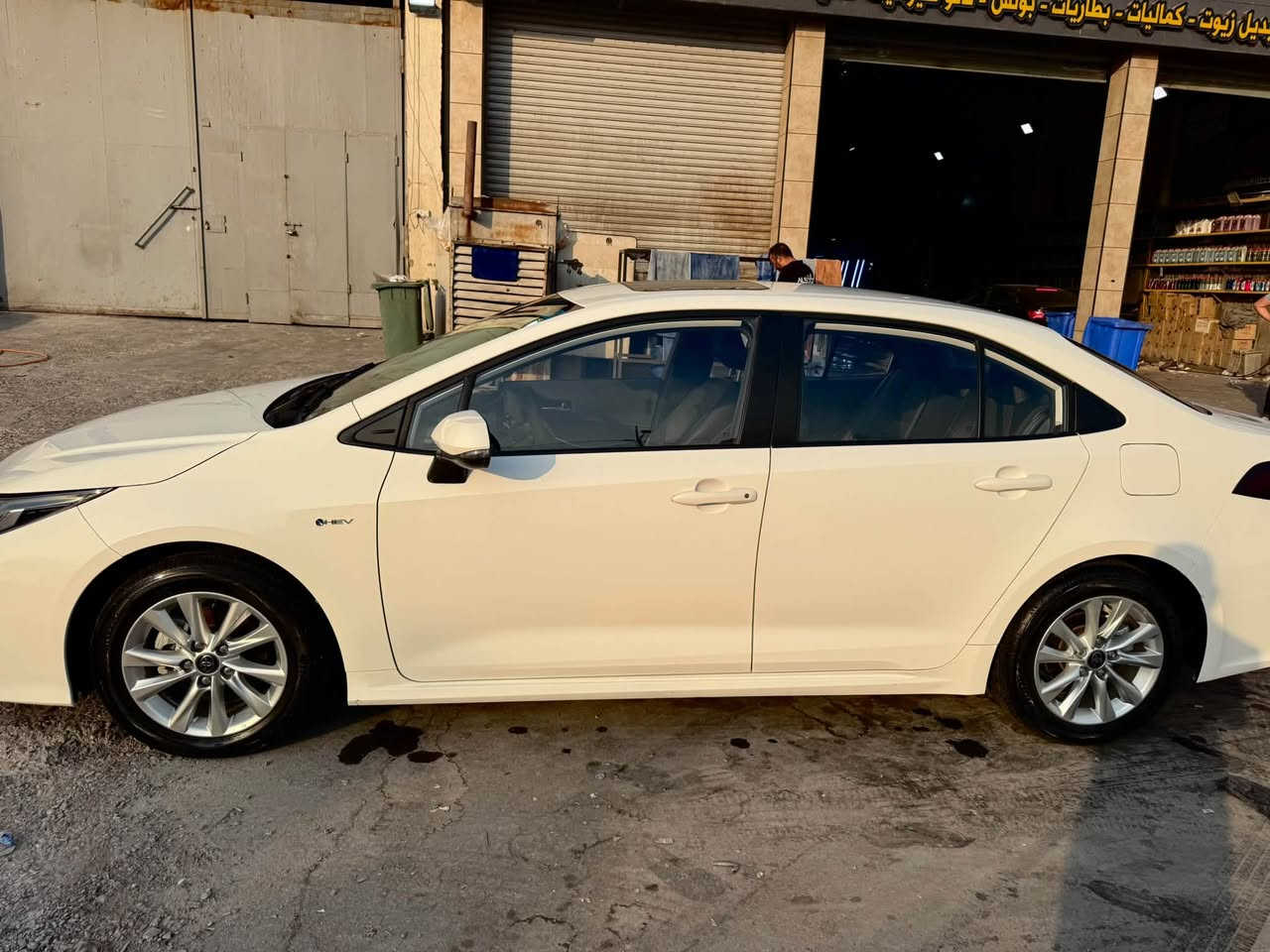 🚘كورولا هايبرد 2024
🔹 السيارة : نظيفة جداً وبأسمي تحويل مباشر
🔹 الممشى : 13,000 كم فقط
🔹 كفالة عامة عدا الدعامية الأمامية، بيهة خدوش وتم 
صبغها كما موضح بالصور والسونار 
💰 السعر : ٢٣,٧٥٠,٠٠٠ دينار 
📲 للأستفسار : ***********

نص مكتوب في الصور:
- رقم الشاصي 0000
- نوع السيارة تويوتا- كورلا
- موديل السيارة 2024
- رقم السيارة 11 Q 16305
- توجد خدوش و رصعات في السيارة \ صبغ في الدعامية الامامية
- لم يتم فحص ماتحت الملصقات
- صبغ
- تبديل
- بارد
- خدوش
- رصة
- تاريخ الفحص ، 21 / 9 / 2026
- المركز يخلي مسؤوليته عن نتائج الفحص بعد يوما واحد من خروج السياره