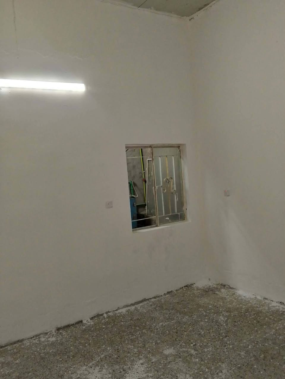 بيت بحي البتول الزراعي شارع ابو الثلاجات المساحه 125 والسعر 22 مليون وبي مجال وهاذا الرقم ***********
