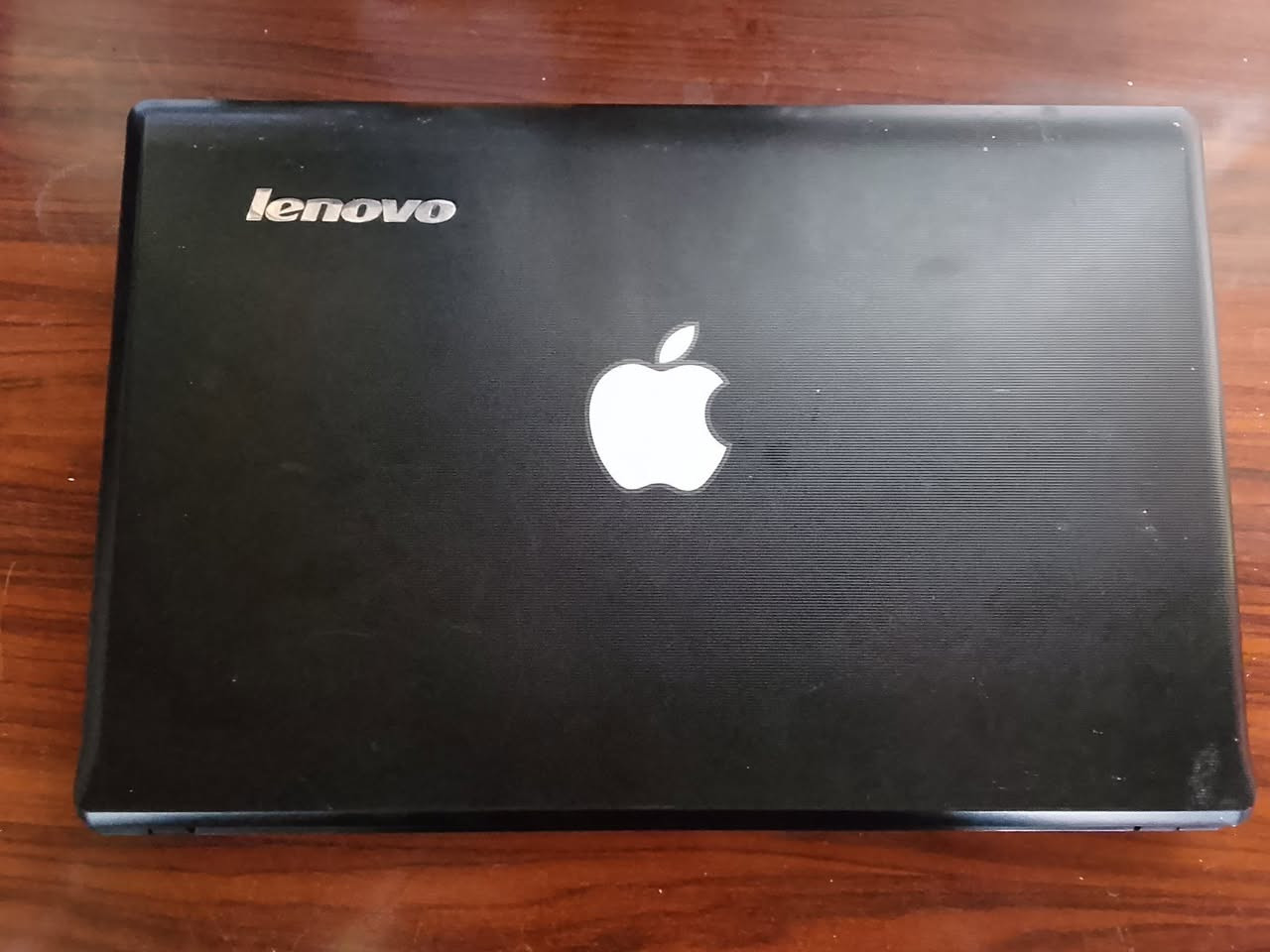 للبيع السعر 110الف لابتوب لينوفو G570
رام 4
هارد500
كوراي i5 جيل2
كرت الشاشه 2 متصل
حجم الشاشه 15/5 
ويندوز 10 ..64 بت
امريكي اصلي منافض يو اس بي سيدي لاند
جهاز حلو بل شحن يطول من 30 دقيقه الى45 دقيقه بطاريه شوي تعبانه وتتبدل ب20 الف 
جهاز تاخذه شرط و ضمان 
واي فاي كامره بلوتوث 
مكان موصل الليسر وبي مجال 110
يجي ويا شاحنه اصليه و الجنطه 
يدعم الوفس الوتيكاد برامج طباعه برمجه
***********
