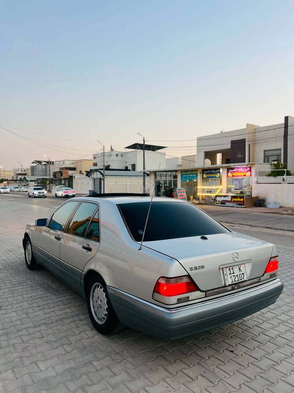 السلام عليكم
للبيع او المراوس مارسيدس شبح موديل 95  قطعه وحده صبغ والباقي كفاله عامه من الصبغ من الفتح من التبديل مكينه 320 خراطيم تبريد ثلج شرط وانت واكف اطفي ماشيه 195 الف حقيقي مابيها شي اسمه عطل تخم تاير جديد شرط ترايك وين ميعجبك ارقام الجديده بسمي تحويل ثاني يوم رقم بغداد السعر 135 وبيها مجال قليل مكان السيارة النجف الاشرف 

الرقم التلفون ***********
