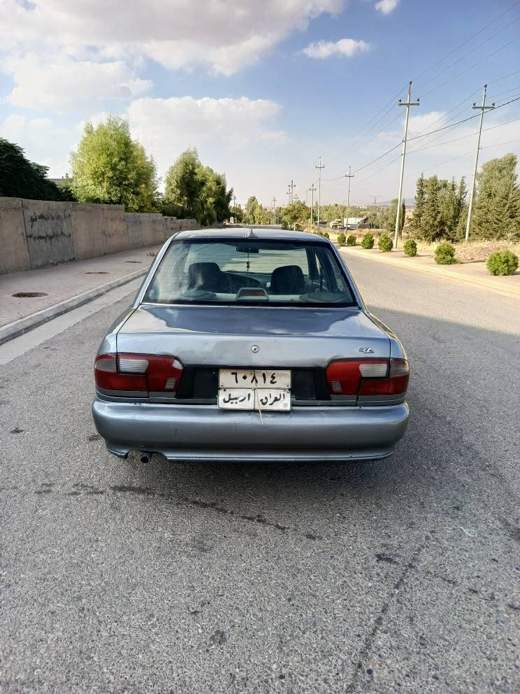 پرۆتۆن مۆدێل 2002
ڕەقەم هەولێر بەناو خۆمەوەیە 
بڕاوە غەرامە تحویل بەشەرت
گێڕومەکینە بێ عەیب بەشەرت 
لێدراوی هیچ پێوەنیە کەمێک جاملغی سایق پێشەوە قرچێ بەسیتی هەیە 
سەیارەکە سبوغ عامە بەبێ مەعجون بەس بۆجوانیە 
زۆر جایز زۆر هەرزان 
سعری 24 گەڵا شمشمل, السليمانية
