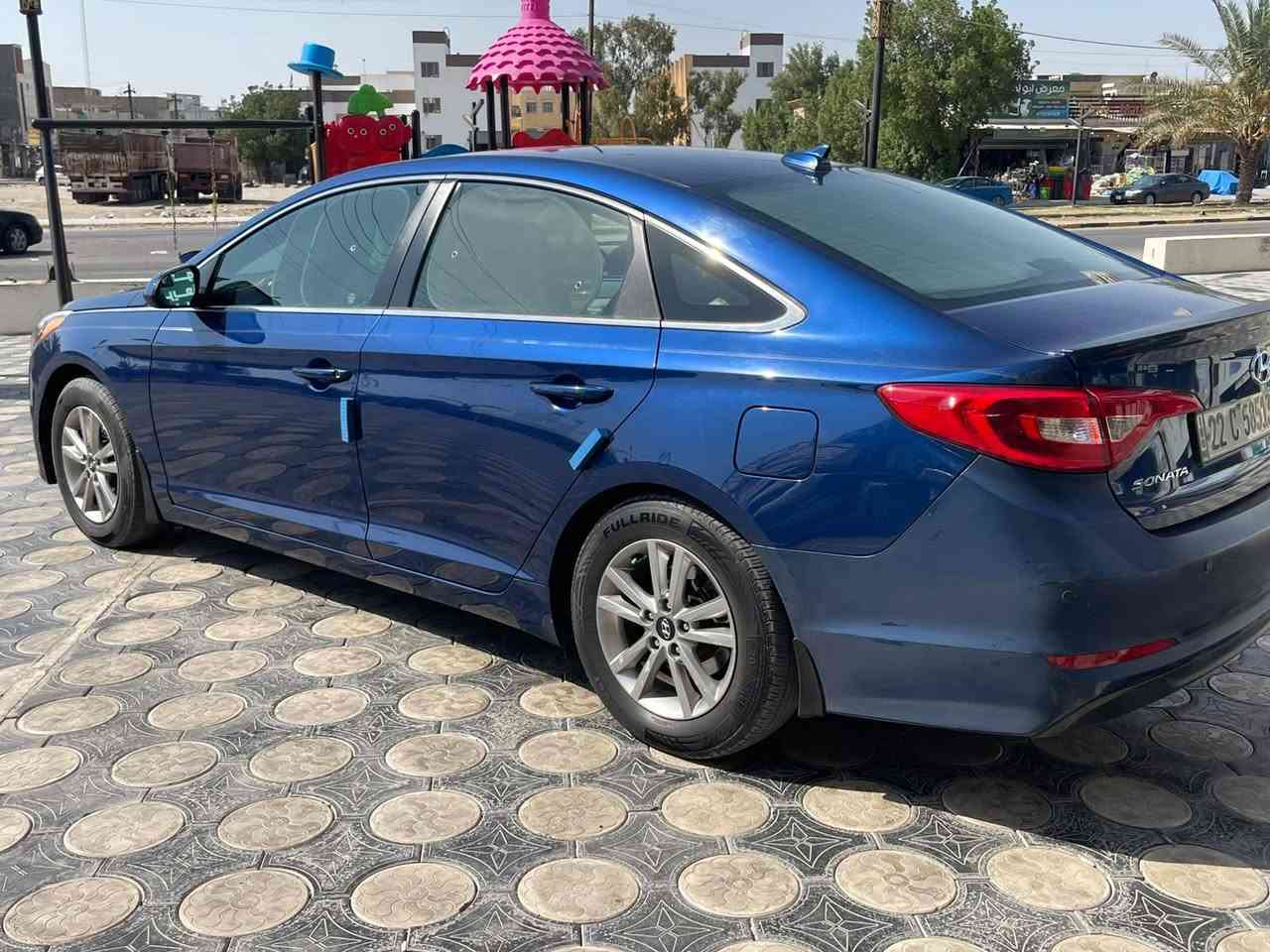 السلام عليكم
سوناتا 2017  وارد امريكي
حادثها جاملغ الخلفي لايمن 
محرك 2400 GDI
رقم اربيل باسمي
مواصفات عاديه 
شاشه كبيره 
كشن مخمل 
مانع انزلاق 
مثبت سرعه 
كامره دوراه
وباقي المواصفات المعروفه 
السعر$ 125
بغداد الغزاليه
للاستفسار 
***********
