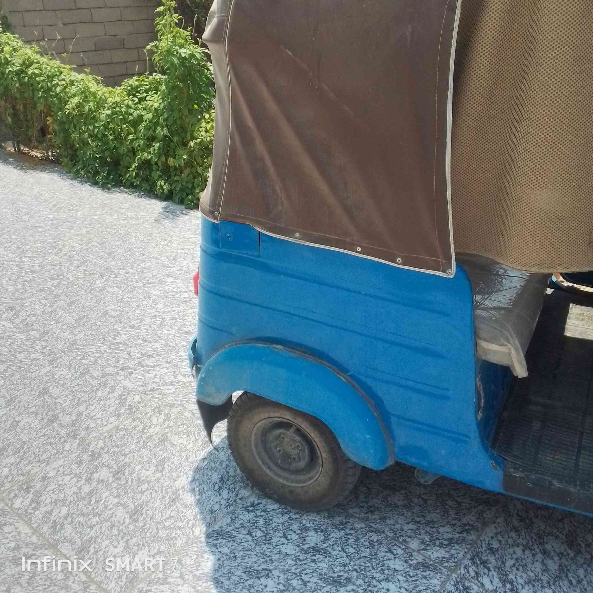 سلام عليكم تكتك لبيع مديل عشرين معمره جديد كلشي كهربايات تايرات مابيه البصره القرنه ***********وتساب شغال
