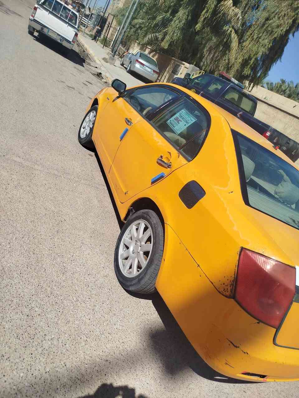 للبيع جلي موبل مكفوله كير ومحرك  وتخم تاير. كهربائيات شغاله  اغرفته جديده ومدشمه مكينته 1800.  سياره حلوه مالت جناي تحويل   تاخذ صافيه  المكان الناصريه سعر 25وبيه مجال بصيط رقم الهاتف***********
