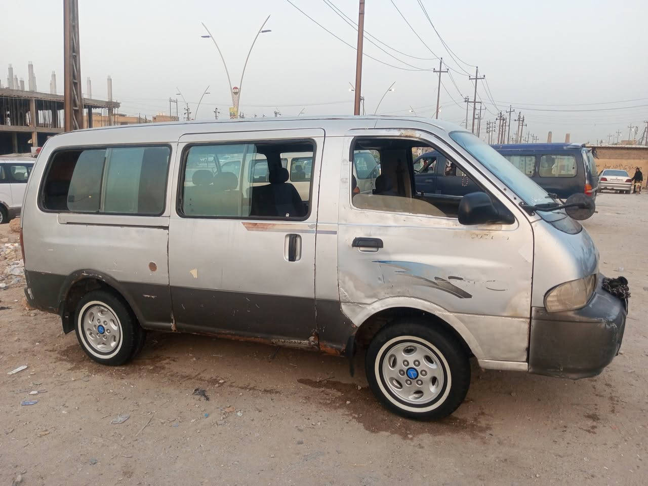 السلام عليكم بريجو للبيع مقفوله جير ومكينه حداديه موديل 2002
***********

