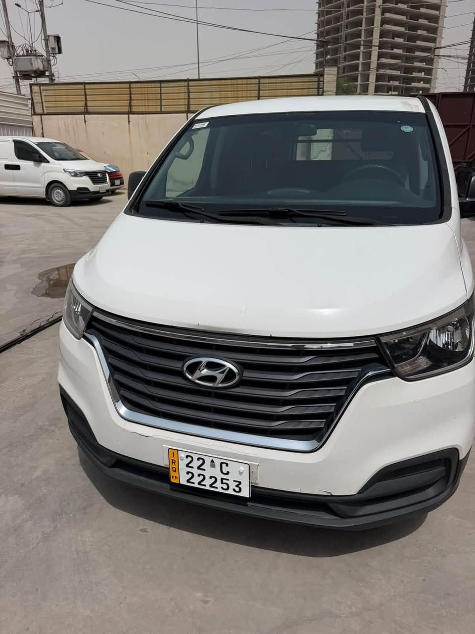 السلام عليكم
🚐 ستاركس للبيع موديل 2021

• كاز ⛽
• ماشية 107 ألف
• السيارة ما بيها أي ضربة مجرد طخات بسيطة 
• صدر جديد
• التبريد شغال ❄️
• السيارة كاملة من كلشي
• سنوية ورقم جديد
• تحويل ثاني يوم
• الفحص بيدك، تعال شوفها وافحصها بنفسك 🔍

💰 السعر: 2000$ وقابل للتفاوض بشكل بسيط

📍 المكان: بغداد – الستفار
📞 للاتصال: ***********
