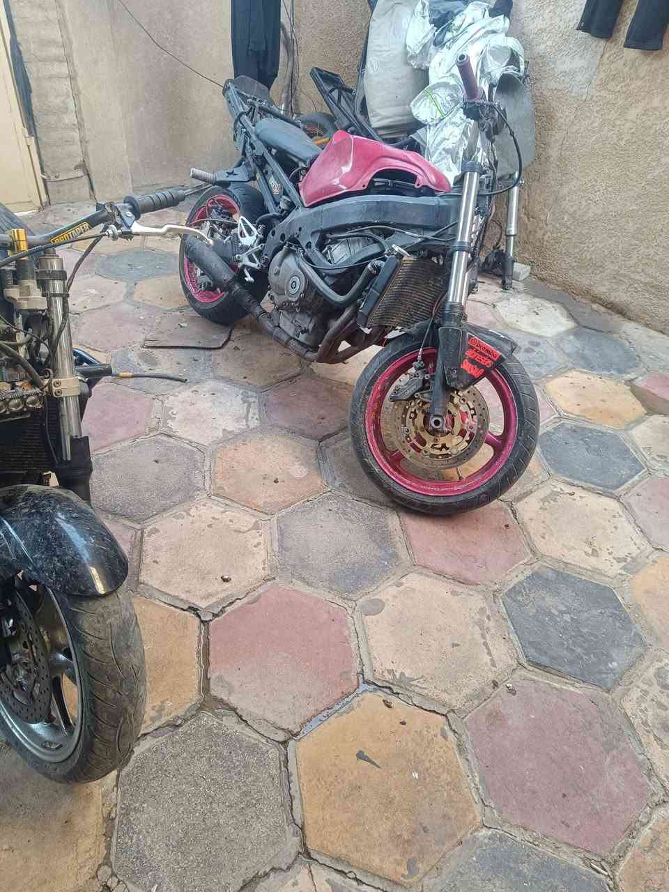 السلام عليكم شباب دراجه افوراي للبيع يراد اله تجفيت بس للبيع سعره 600 مكانه كربلاء *********** الدراجه اوراق
