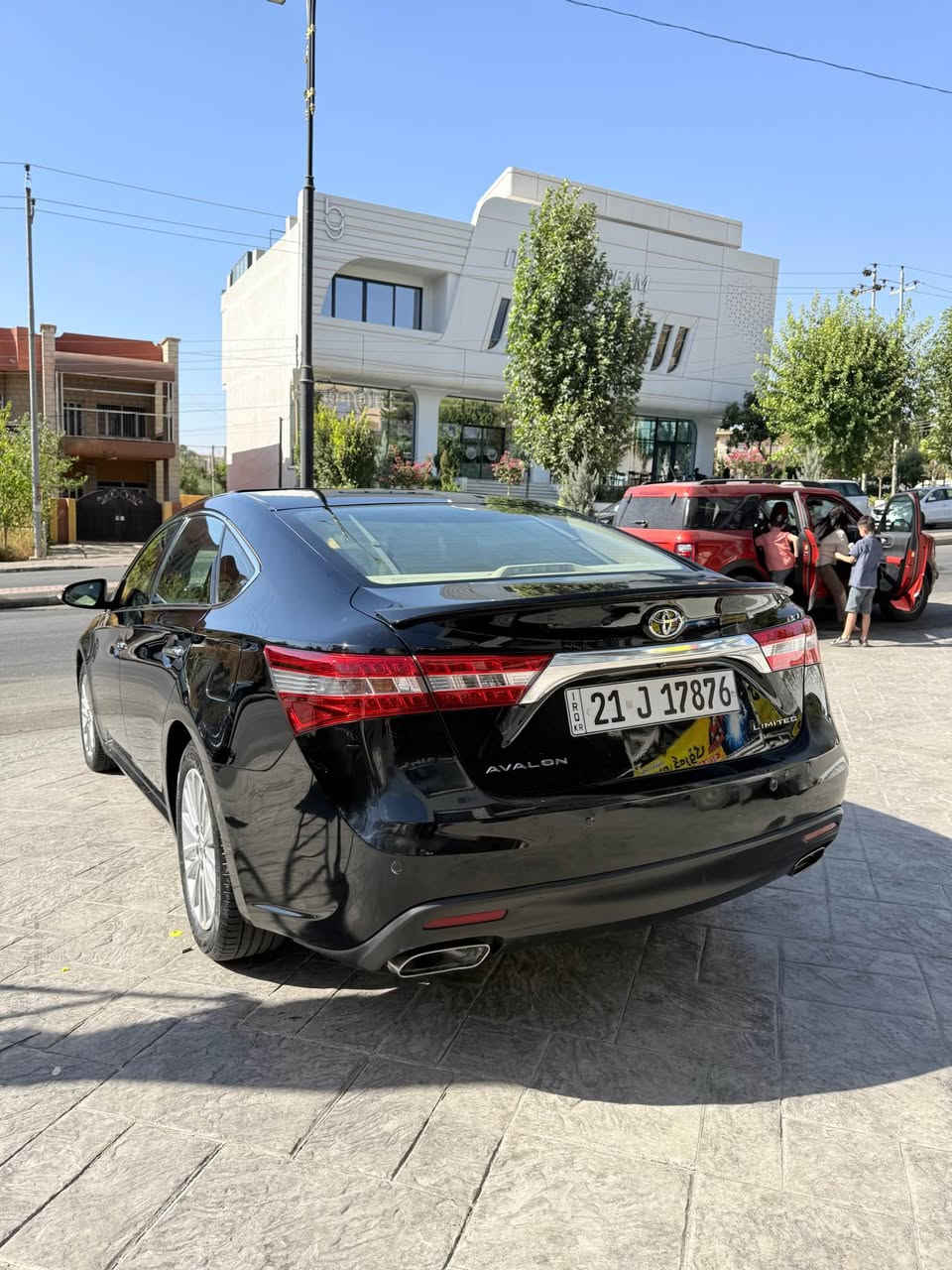 تۆیۆتا ئەڤەلۆن ٢٠١٣ لیمیتد فول فول مواسەفات خلیجی ناو زەرد سلاید کوشن کارەبا کوشن خەزن لایت ئۆتۆو زینۆن بێ بۆیاخ تەنها یەک پەڵە دەعامی دواوەی بۆیاخە یەک بست سارد لە دەرگای سەکن سەنەوی تا کۆتایی ٢٠٢٨ تازەیەو بە ناوی خۆمانەوەیە سفری شەریکەی ئێرەیە تاقمێک تایەی تازەی لەسەرە مەکینەی نەکراوەتەوە گێڕو مەکینەو تەقەو ڕەقەو تەبریدو تەحویل و سەوتی دیجیتاڵیشی بەشەرت ١٩٥ هەزار ڕۆیشتووە نرخی ١٩٠ گەڵاو معامەلە شوێن سلێمانی
بۆ پەیوەندی
*********** السليمانية, العراق
