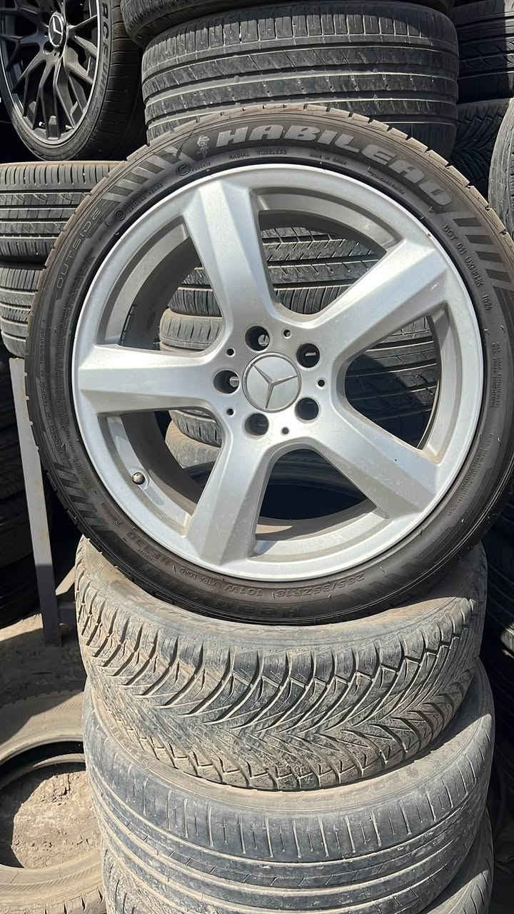 مرسيدس بنز • قطع غيار • مجمع تايرات
