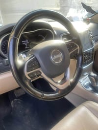 جيب كراند شيروكي 2021  سياره فول مواصفات LIMITED سياره ماشيه 100كيلو س...