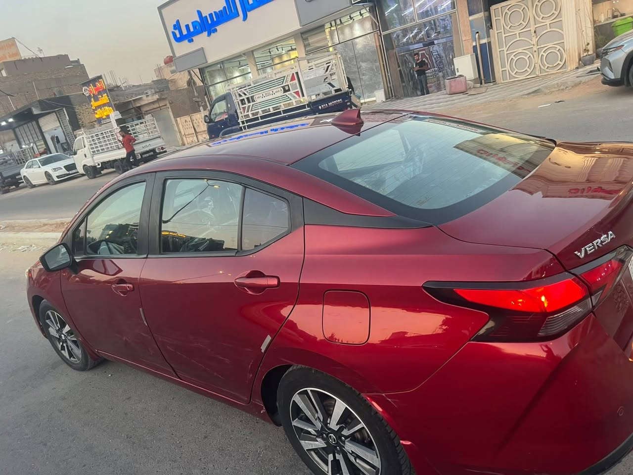 السلام عليكم
نيسان فيرسا ياباني وارد امريكي/موديل 2020 /فئه SV

سياره جاهزه ع اخر حبايه مابيه اي نقص رقم بابل /مكانها بغداد السيديه

تبريد كير مكينه مكفول/مكينه 1600دوش 

مواصفات:
1-توقف امامي ذاتي 
2-توقف خلفي ذاتي 
3-نقطه عمياء 
4-تشغيل بصمه
5-شاشه بلاد تدعم الكار بلي 
6-شاشه اعطال

7-RPM الكتروني 
سعرها (96)وبيها مجال
***********
