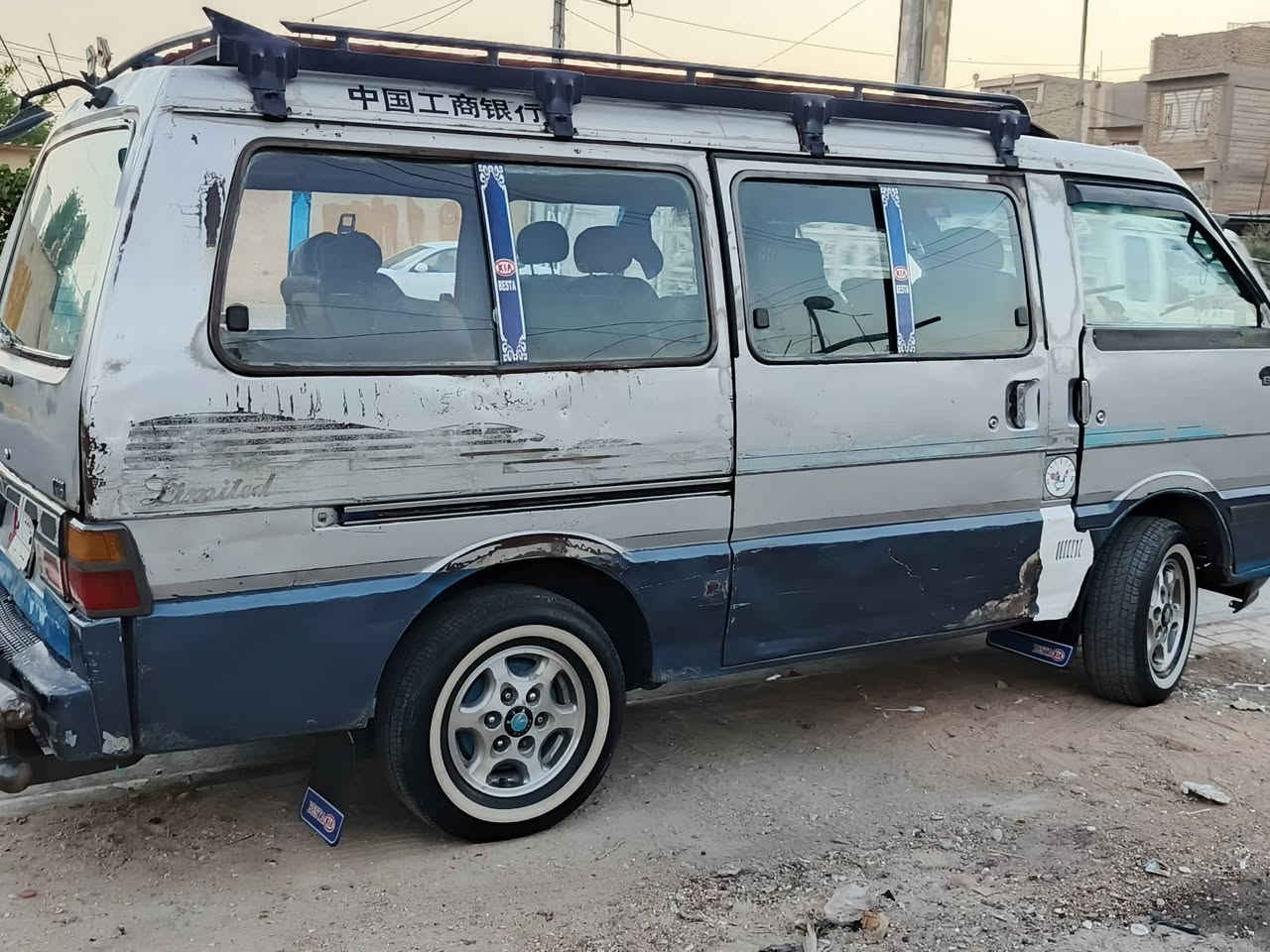 سلام عليكم بسبب الوعود الكاذبة كيا بستا للبيع موديل 1992مصفره هيئه مرور مكينه كير اكسل مكفول حداديه جديدة شواصي واحد معمر كهربائيات كله شغالة لايت عالي ناسي زنون كشنات بريجو مكاني كربلاء حي العامل السعر 40وبيه مجال رقم الهاتف*********** تريد وكالة تريد تحويل
