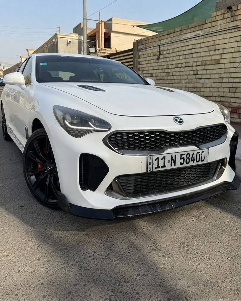 كيا ستنكر   V4 
موديل 2018
مكينه 2000 T 
‏ TURBO🚀🚀✈️ 

الحادث بنيد صبغ + شبر جاملغ 
ايرباك ستيرن 

اللون ابيض 🤍🦂
السياره ماشيه 44 mi

المواصفات :

-بصمه

-تدفئة كشنات 

-كشنات جلد حضن رياضي

-كشنات كهرباء

- 5وضعيات قيادة

-تدفئة ستيرن

-حساسات امامي خلفي

-اوتو هولد

-انارة دشبول 7 الوان

-توقف ذاتي

-نظام كروز كونترول

-تحديد مسار على خطوط الشارع

-لايت زينون ولد نهاري

-بريك بريمبو 6بستم

-شاشه

-تحكم ستيرن كامل

-مري شفط 

-ستيراً رياضي D 

-لايتات زنون دبل عدسه 

- كزوز رياضي بلادي

- فجوج برمبو احمر 
السعر 135 

مكان السياره بغداد 
 للاستفسار الاتصال ***********
