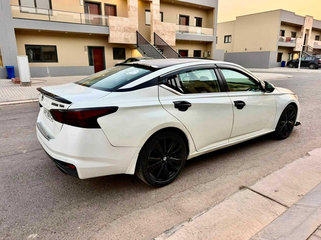 نيسان التيما 2022 SR
السلام عليكم 
نيسان التيما 2022
SR🔥 2،5

فول مواصفات فتحه تحكمات 
داخل جلد شاشه كبيرة
تدفئه بالمقاعد 
كشنات جلد اسود تطريز احمر معروفه مواصفات SR 
حادثها 3 قطع بابين والجاملغ الخلفي 
ايرباكات البرده والكشن فقط
ماشية 66 mi
هايدروليك الكير امبدل ع 50 الف كيلو في شركة نيسان
محرك كير حداده كله مكفول بانزين محسن فقط امانة الله دهن احسن نوعية ادنول فول 
السيارة مال جناي جاهزه من كلشي امانه وسيارة كلش حلوة وبالعافية ع الياخذها 
السيارة بسمي شرط التحويل والغرامة
سعر 150 بي مجال بسيط
مكان السيارة بغداد الكاظمية
رقم ***********
