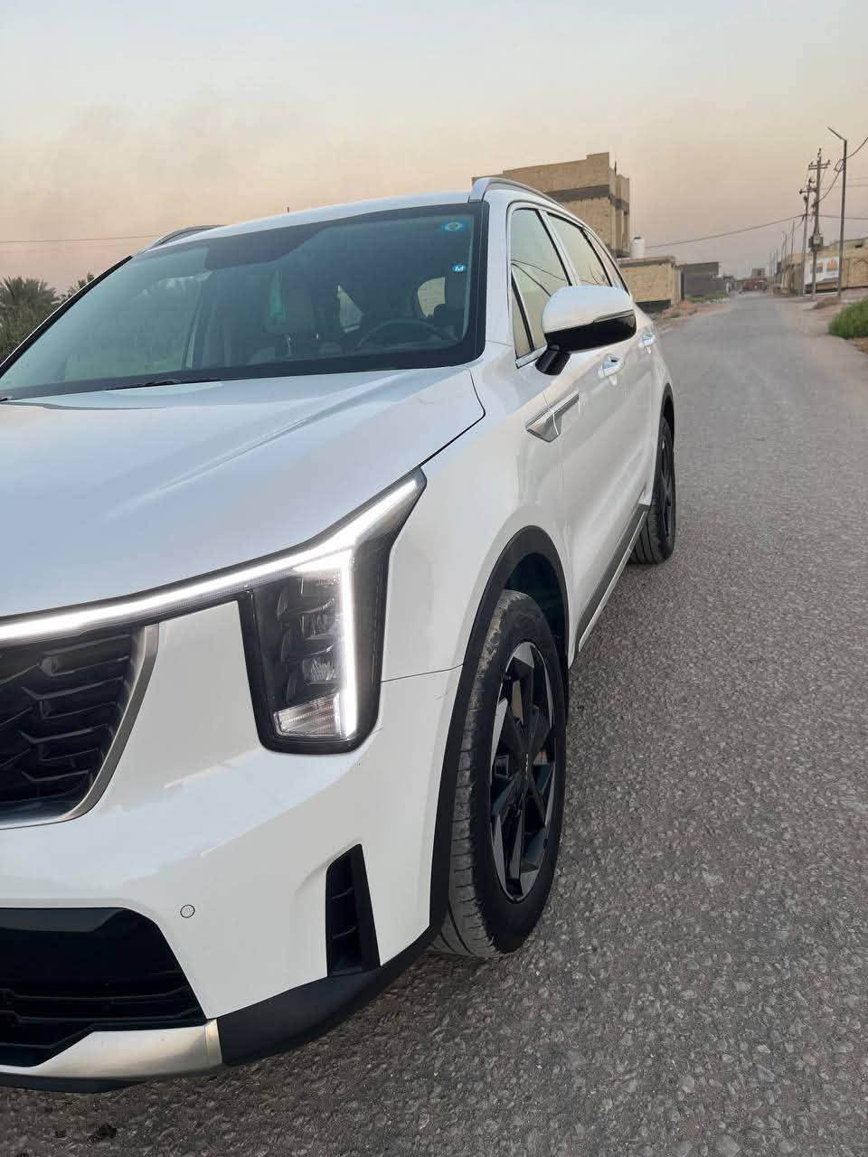 🌑مكلف بالنشر لا تراسلني خاص مغلق 

سورنتوا موديل ٢٠٢٤ خليجي

 فول مواصفات ما عدى الفتحه  
كفالة عامة كير ومكينة وكشر
 مكان السياره بابل القاسم 
السعر المطلوب ١٨٥ وبيها مجال كلش بسيط

رقم مالك السياره 
***********
