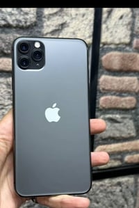 ايفون 11 برو • بطارية ٩٧٪ • غير مقفل