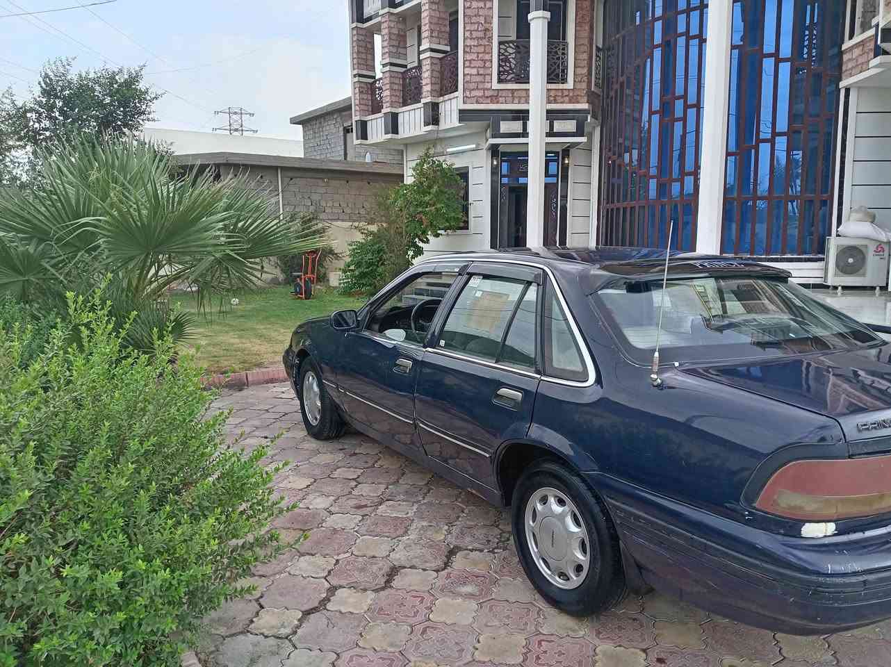 برنس • موتور 2000 • اوتوماتيك