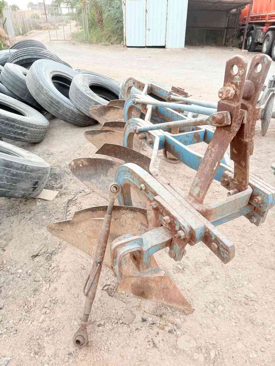 سلام عليكم 
فدان إيدن تركي  للبيع حجم ١٢  بيه الحيم بين بصوره 
سعره مليون 200
***********
