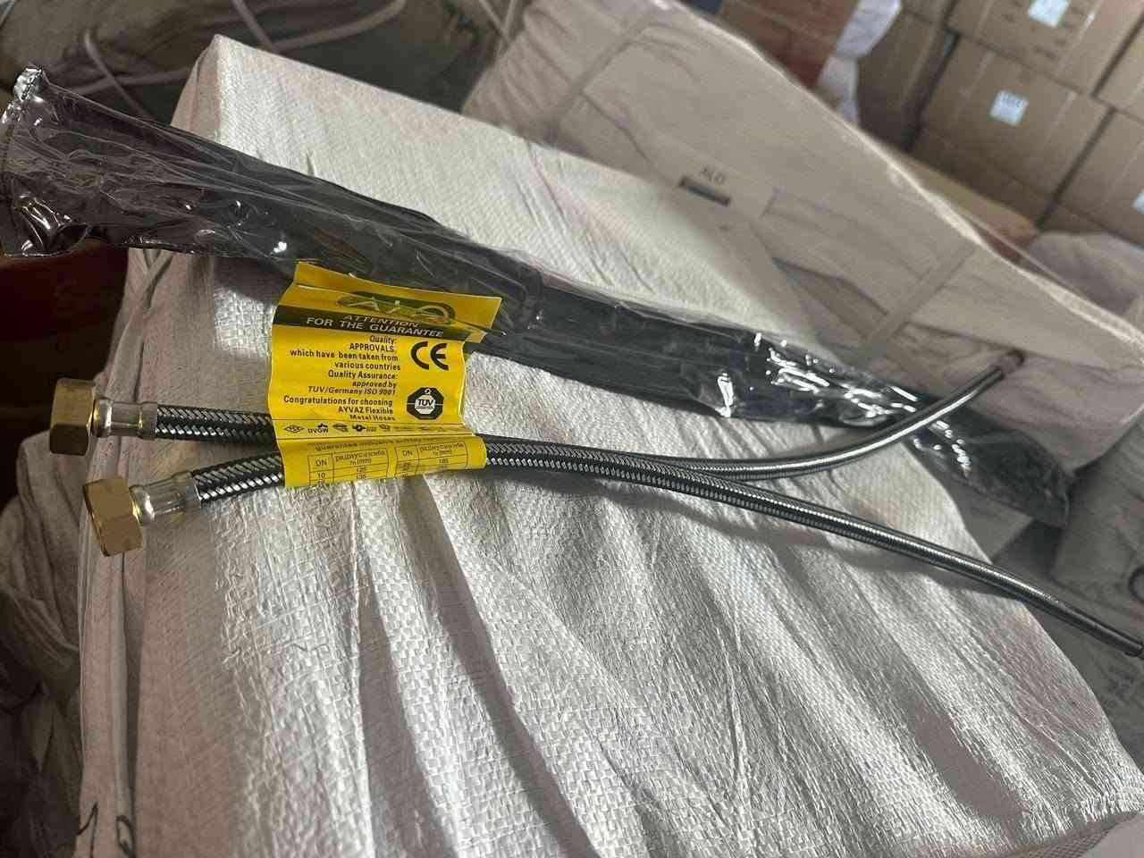 واتساب جمله فقط ، ***********. ‏تابع قناة مكتب  ALO في واتساب: https://whatsapp.com/channel/0029Vb8BKv00rGiQQC5EGk3P

نص مكتوب في الصور:
- 885-4
- 2350