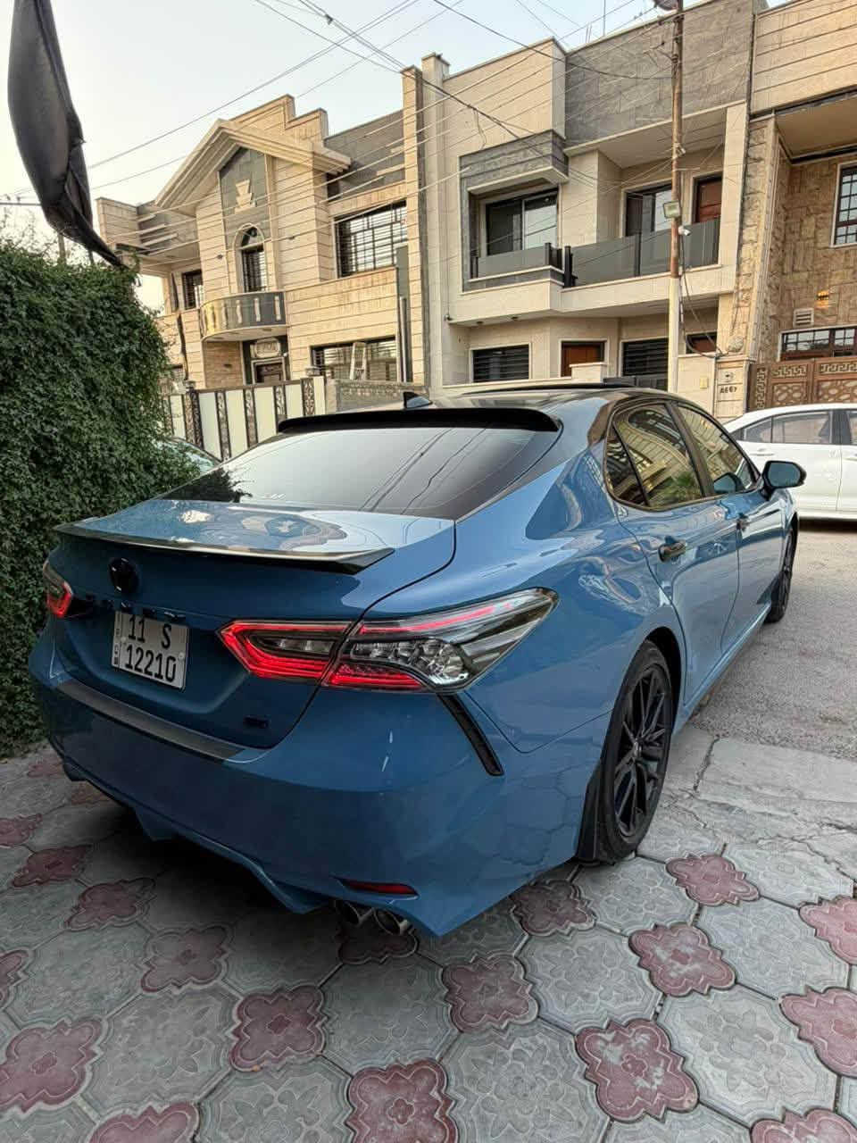 السلام عليكم
للبيع
كامري 2024 SE 
وارد امريكي 
فول مواصفات عده البصمه
حادثها جاملغ صبغ فقط 
بدون دواخل 
رقم بغداد الدولي 
كتاب شهداء 11 شهر وتنفكك 
ماشيه 14mi الف 
جاهزه وجديدة وصارف عليها 
السعر / 215 وبيها مجال 
العنوان / بغداد / السيدية 
*********** بي واتساب
