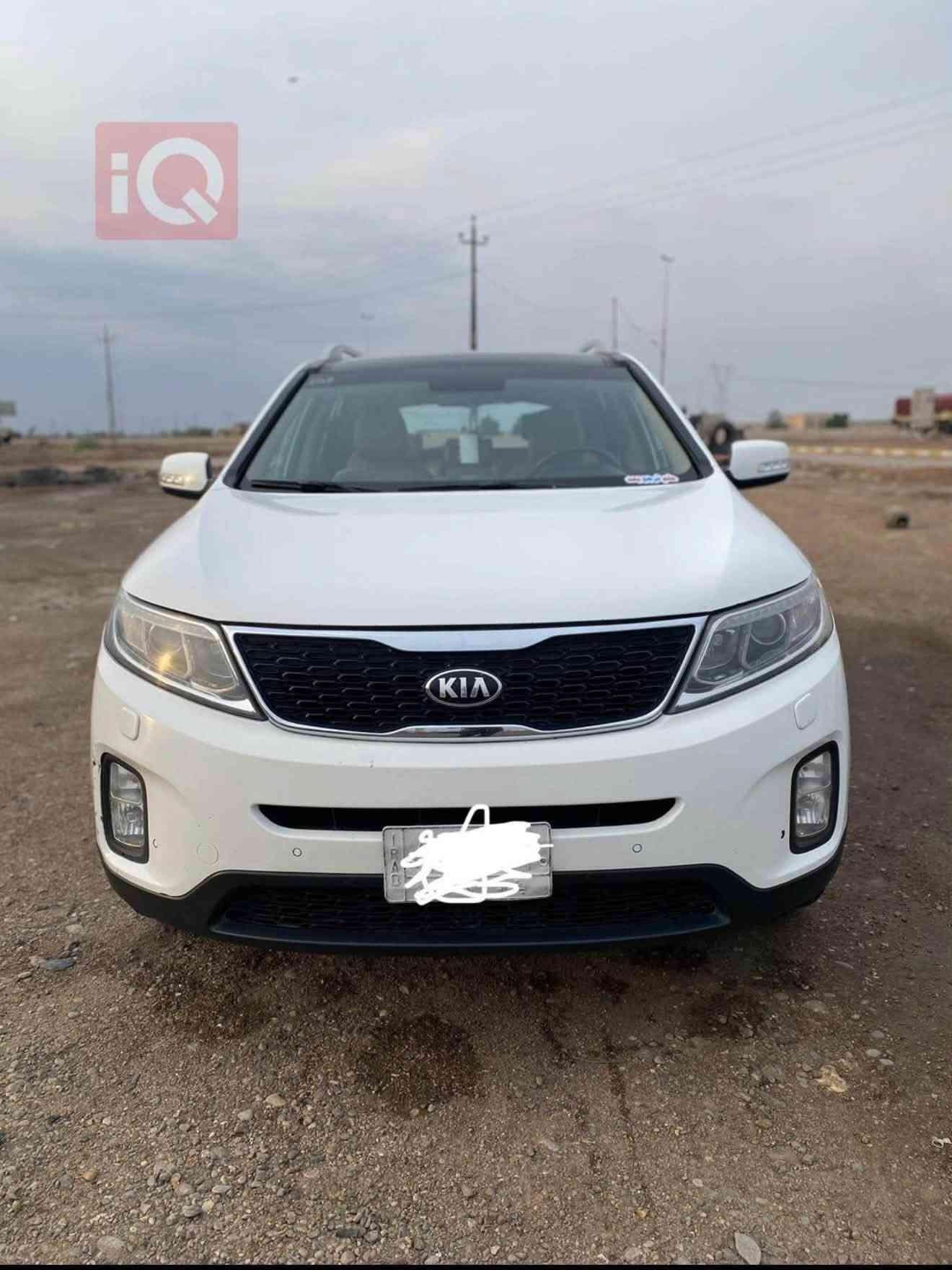 سورنتو ٢٠١٤ • ٦ سلندر • رقم بغداد