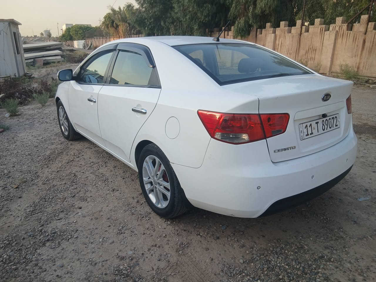 سيراتو ٢٠١٢ خليجية اوتو كير مكينة تبريد كفالة سيارة بسمي والسونار موجود كدامك السعر ٨٦ وبيهة مجال للاستفسار ***********
