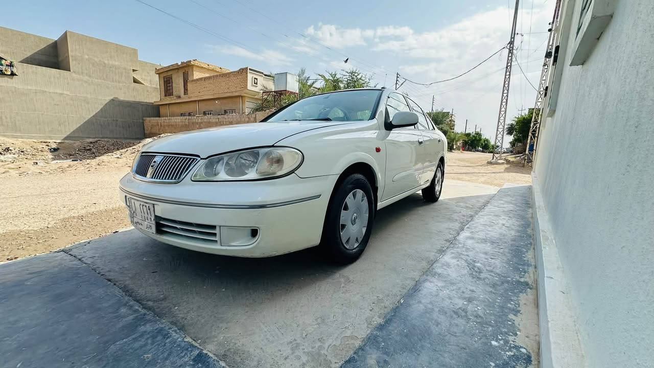 نيسان صني • ٢٠٠٨ • محرك اسود