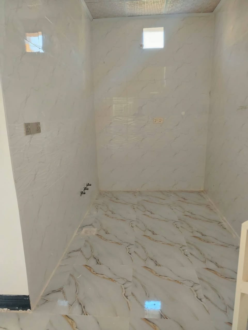 شارع المطار الجديد • ٥٠م • مفتاح مباشر