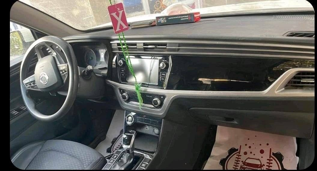 سانك يونك كوري (كوراندو) موديل ٢٠٢٢ كفاله عامه فول واحد ع واحد حساسات محرك ١٦٠٠ تيربو السعر ١٥٥ وبيها مجال للبيع او مراوس ***********
