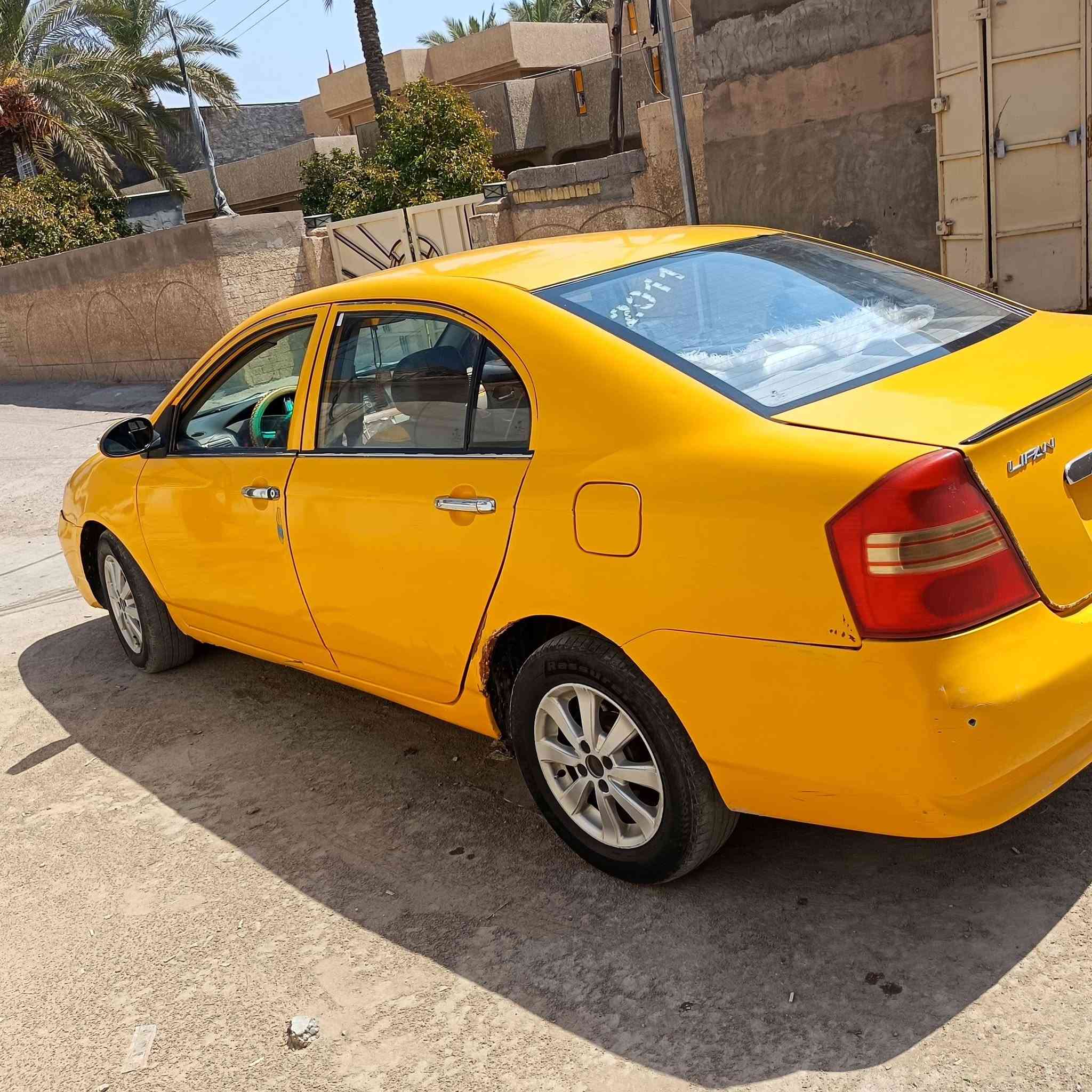 ليفان ٢٠١١ سياره كلش حلوه مال جناي جاهزه من كلشي المكان بغداد المدائن ***********

