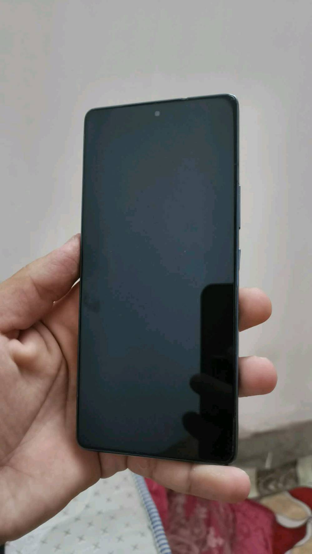 GT20 PRO جهاز نضيف 99٪ مابي اي شي مبدل على حطت الشركة سعر 250 وبي مجال مكاني بغداد