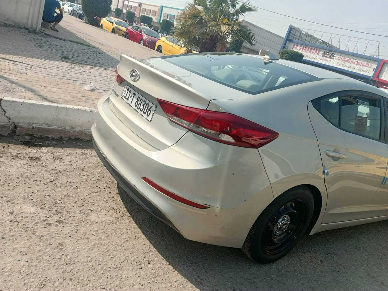 🚗 للبيع: هيونداي إلنترا 2017
📍 مكان السيارة: بغداد – مدينة الصدر
📞 للتواصل: ***********
💰 السعر:110 – قابل للتفاوض
📊 المسافة المقطوعة: 76000
 مايل
🛠️ المحرك: 4 سلندر – 2000cc دوش

⚠️ أضرار السيارة:
• وارد أمريكي
• ضربة في مقدمة الجاملغ الأيسر
• توجد خدوش ورصعات بسيطة
• كفالة اللغود والشواصي 

📌 تفاصيل إضافية:
• رقم السيارة: بغداد – الدولي الجديد
• باسم المالك تحويل مباشر
• السنوية نافذة حتى 2030
• لون السيارة: ذهبي (شمباني)
