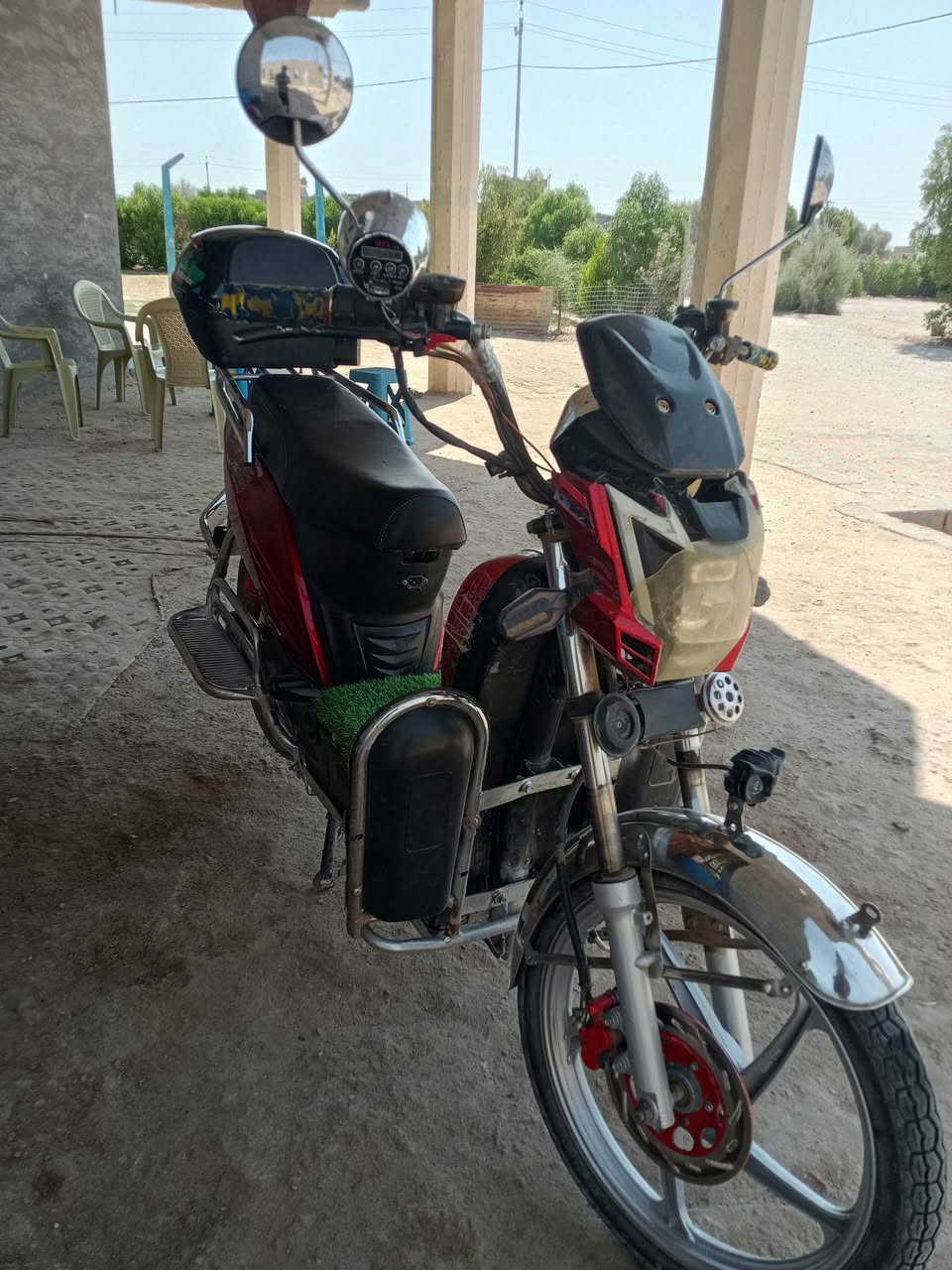 سلام عليكم موطور شحن للبيع السعر 250
 وبي مجال البطاريات يقرن 9 رقم الهاتف 
*********** @إشارة
