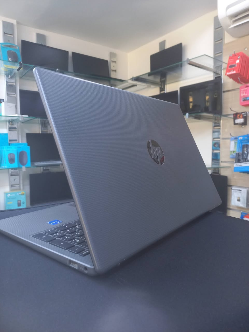 HP G10 مستعمل
ci5 1355 u
RAM 16g
SSD 512
SCREEN 15.6

السعر: 450,000
متوفر توصيل جميع محافظات العراق🇮🇶

📞 مبيعات:
📱 ***********
📱 ***********
📱 ***********

🛠 الصيانة:
📱 ***********

📩 للاستفسار أو الحجز يرجى مراسلتنا على الخاص
📍 يتوفر توصيل

— نور السما —

#لابتوب #لابتوبات #شارع_الصناعة #راوترات #سوق #انترنيت #الكترونيات #ضمان #سرعة #العاب #قوي #موديلات #جيمنج #لاعبين_العراق #محتوى #حاسبات #مكتبي #طلاب #مدرسين #مهندسين #الرياضة_الالكترونية #ابطال #نور_السما #مكتب_نور_السما_للحاسبات #شارع_الصناعة_للحاسبات #بغداد #العراق #واي_فاي #كامرات #سماعات
