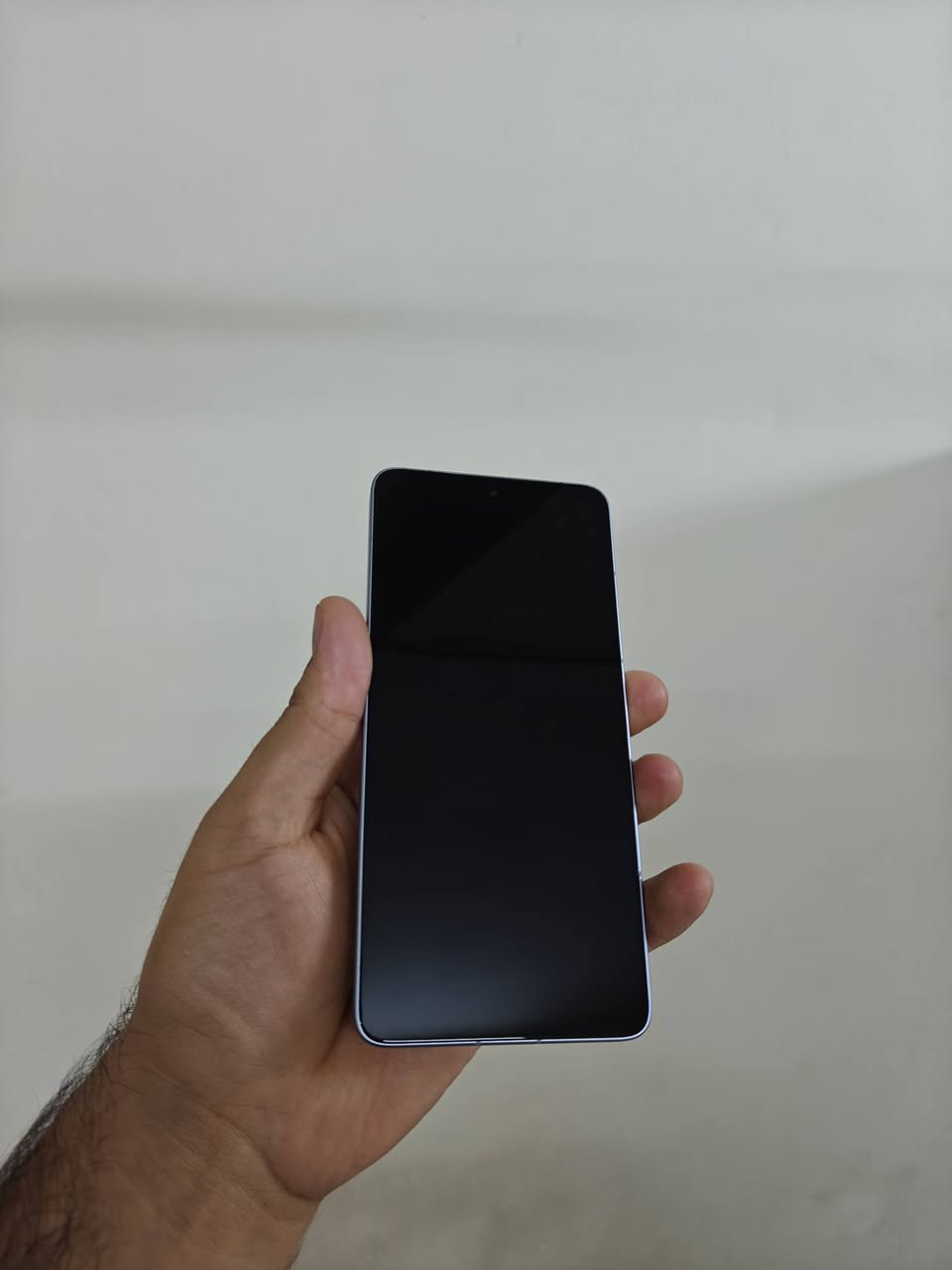 السلام عليكم بوكو f7 pro ذاكرة 512 رام 12 استخدام قليل نظافة 99% كامل ملحقات مع 3 كفرات هدية معالج الجهاز سنابدراكون 8 جين 3 سفاح العاب يشغل 120 فريم ببجي يدعم تحديثات نظام لحد2029 بصمة التراسونك
بطارية 6000mAh سرعة الشحن 90w يعني من 0 للـ100 ب37دقيقة دقة الكاميرا 50ميكابكسل مع مثبت بصري سماعات ستريو مقاوم للماء و الغبار IP68 نظام تبريد داخلي و موتور اهتزاز قوي 
السعر 575 الف 
مكاني بعقوبة 
*********** خاص او واتساب

