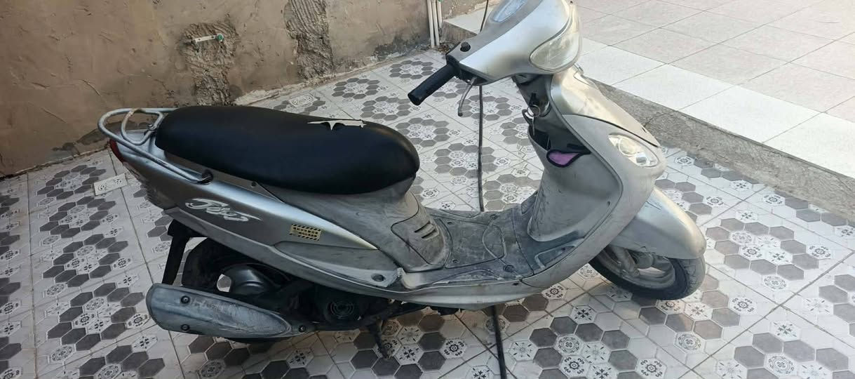 السلام عليكم للبيع دراجة ماكس منغولي الدراجه ماخذه رنبه صارله سنه عندي واصوليه الوصل عندي
السعر 850الف 
العنوان /بابل حي الرضا 
التواصل ***********
