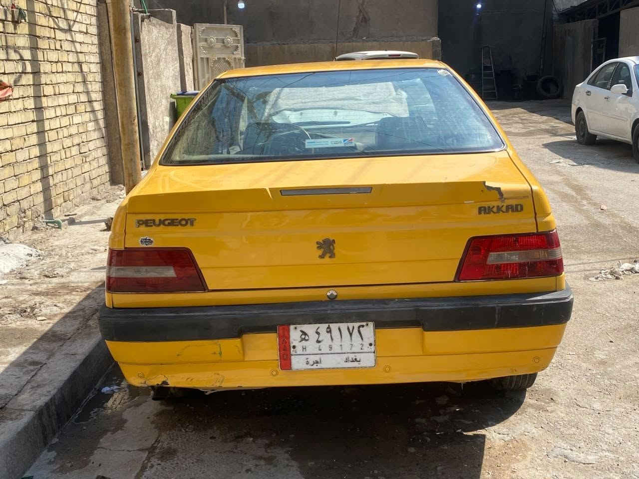 سلام عليكم للبيع لميس اكد 16
مكينه بيهه تبخير
 وكير مكفول  خير من الله 
تخم تاير جديد
صدرها 80%
تبريد شغال 
تحويل عقد مروري مباشر
رقمهه نكليزي باقي بس ع استلام 
بغداد بلديات
سعر ٣٣ 
***********

