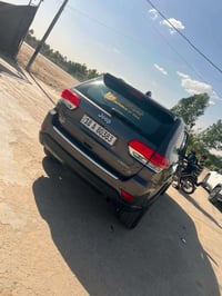 جيب 17 • موديل ٢٠١٤ • بنزين