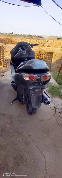 09 للبيع دراجه انضف من الصور مسجل +سماعات سياره زنون جارجر 07828241164